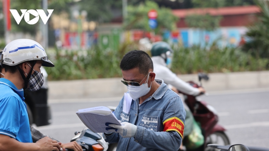 Quy trình, thủ tục cấp giấy đi đường tại "vùng đỏ" của Hà Nội từ ngày 6/9