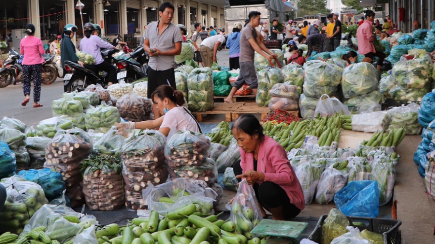 Hà Nội trưng dụng 5 địa điểm tập kết hàng hóa thiết yếu