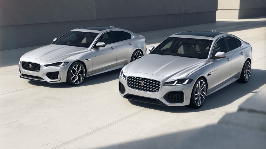 Jaguar XF R-Dynamic Black ra mắt thị trường Việt Nam với giá từ 3,239 tỷ đồng