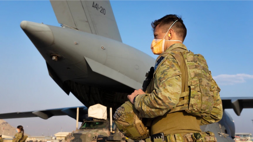 Australia chuẩn bị sơ tán hàng trăm công dân khỏi Afghanistan