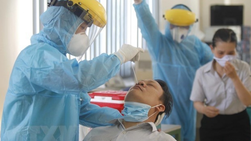 Labour confederation provide aid worth over VND1.22 trillion to pandemic-hit workers