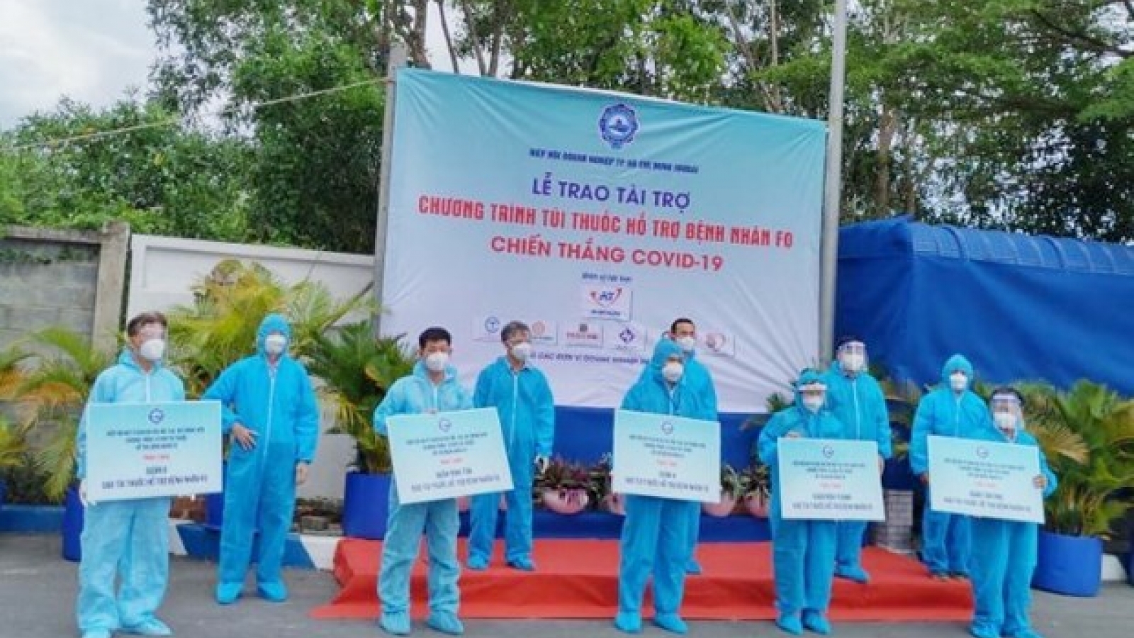 Programme provides 10,000 medication bags to COVID-19 patients