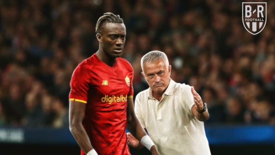 Biếm hoạ 24: Mourinho sở hữu "Drogba 2.0" ở AS Roma