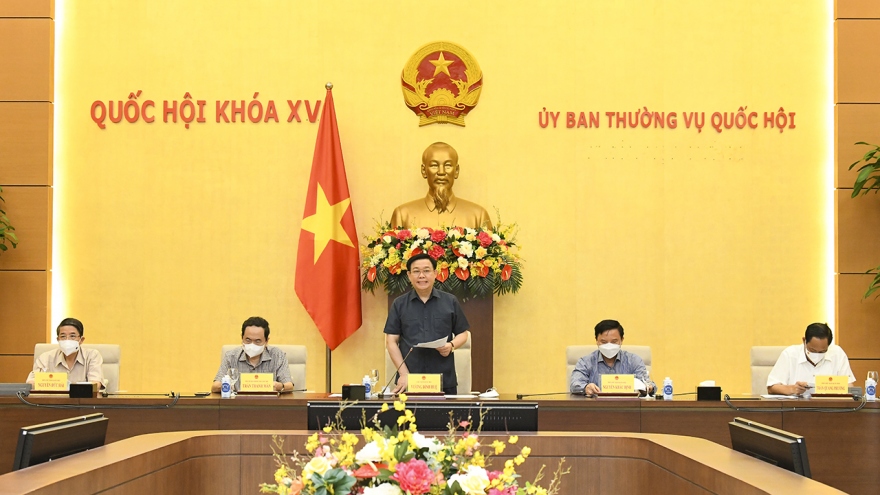 Hôm nay, Ủy ban Thường vụ Quốc hội khoá XV họp phiên thứ 2