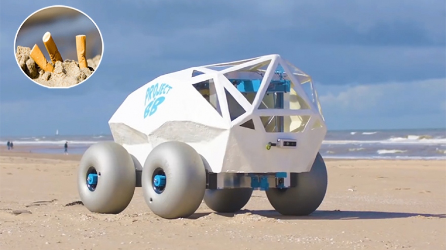 Robot AI nhặt đầu lọc thuốc lá trên bãi biển – giải pháp mới giúp bảo vệ môi trường