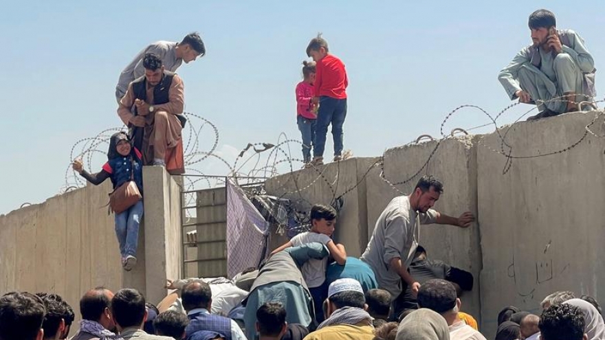 NATO nêu lý do khiến quá trình sơ tán người khỏi Afghanistan chậm chạp