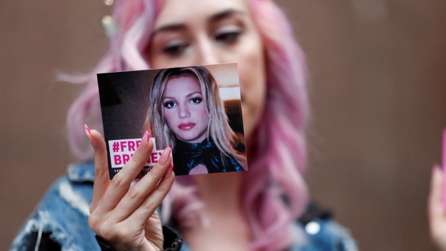 Cha của Britney Spears bác bỏ yêu cầu chấm dứt giám hộ