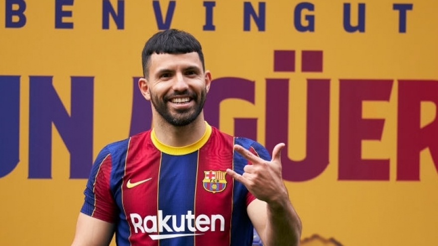 Chuyển nhượng 7/8: Aguero muốn rời Barca, Real Madrid chờ Mbappe