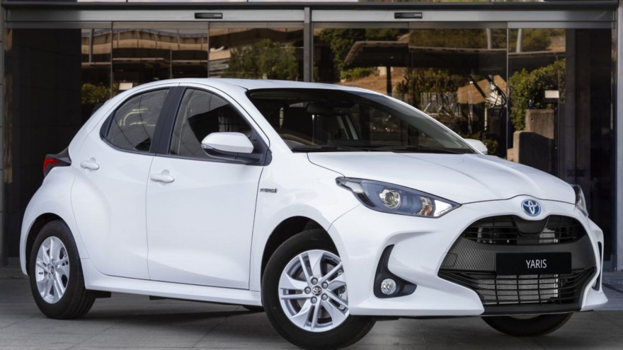 Toyota Yaris ECOVan xe thương mại động cơ hybrid cốp lớn