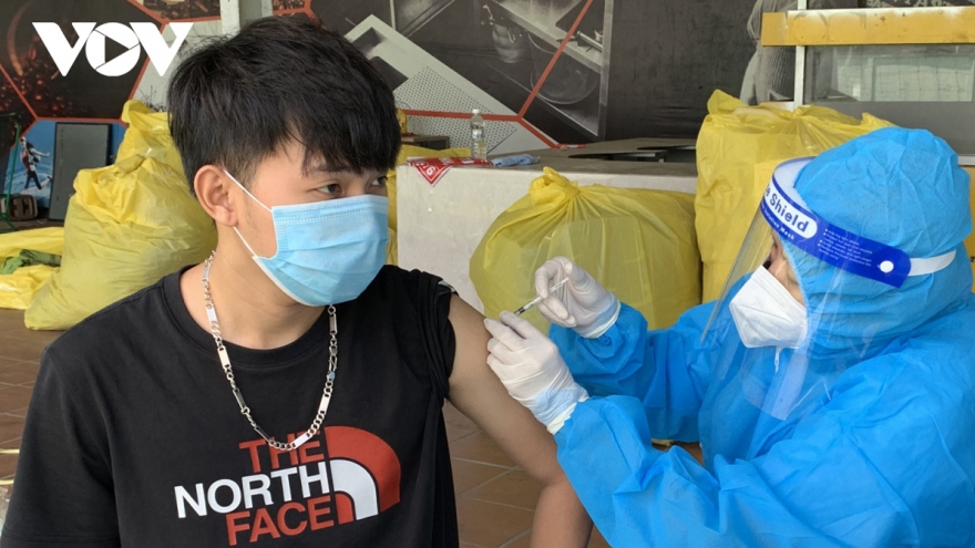 HCM City coronavirus hotspot runs out of vaccines