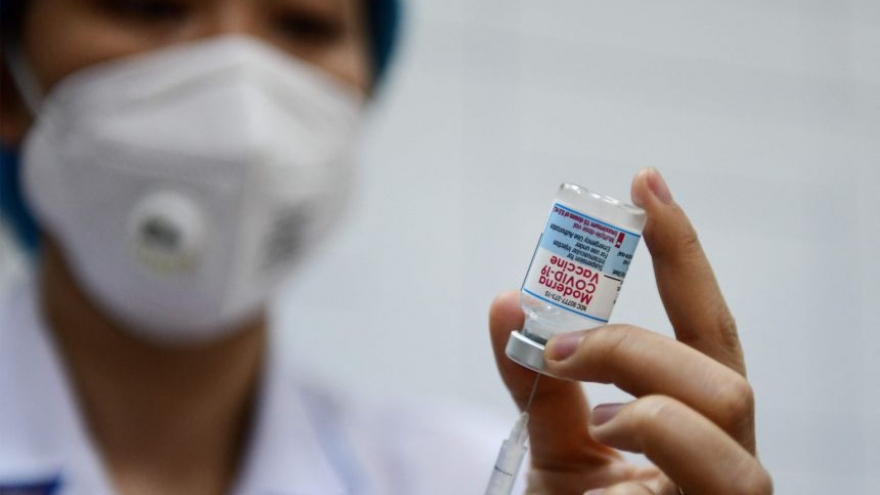 Phó Tổng thống Mỹ Harris sẽ đề nghị hỗ trợ thêm vaccine Covid-19 cho Việt Nam