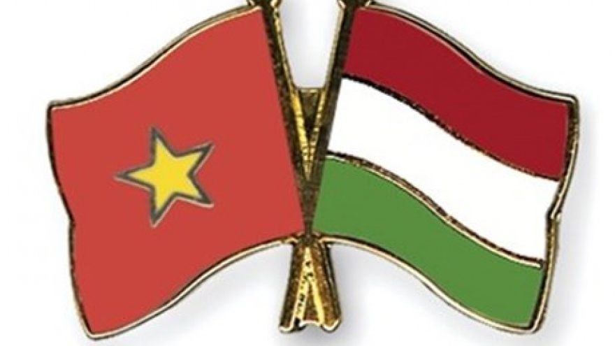 Vietnam sends congratulations to Hungary on National Day