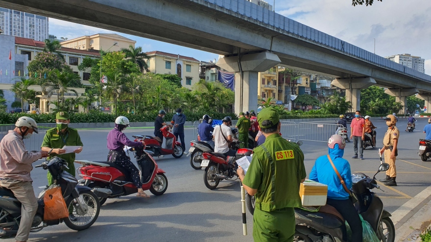 Hôm nay, Hà Nội xử phạt hơn 750 trường hợp vi phạm công tác phòng chống dịch