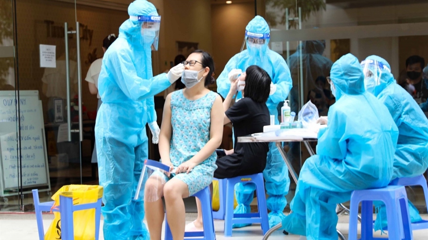 Japan provides protective equipment to help Vietnam fight COVID-19