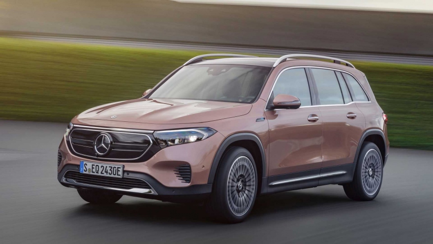 Crossover chạy điện Mercedes-Benz EQB ra mắt khách hàng tại Mỹ và châu Âu