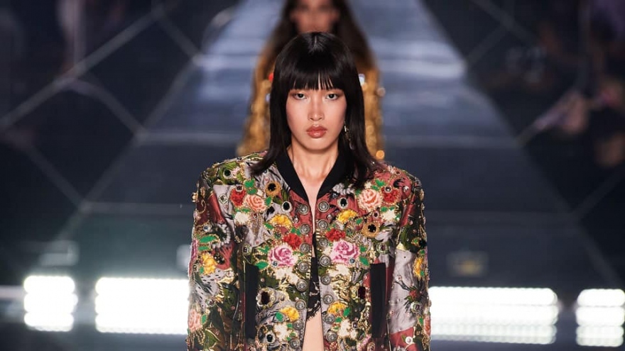 Người mẫu Việt sải bước trong show diễn của Dolce & Gabbana, Maison Margiela