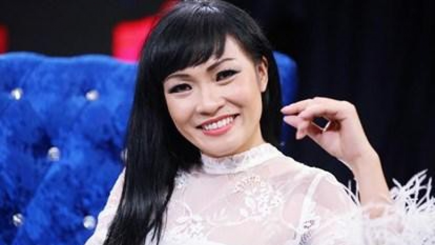 Chuyện showbiz: Phương Thanh tuyên bố sẵn sàng sao kê từ thiện