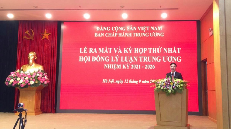 "Hội đồng Lý luận Trung ương phải nghiên cứu những vấn đề lý luận nền tảng"