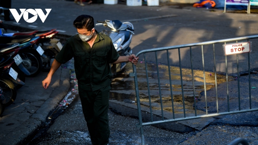 Vietnam limits social distancing, boosts testing in at-risk areas 