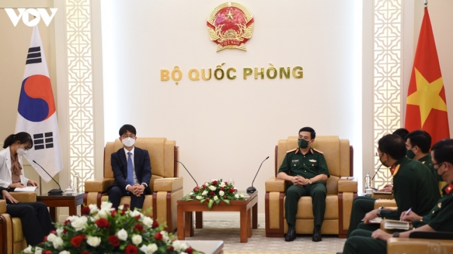Vietnam, RoK strengthen defence cooperation 
