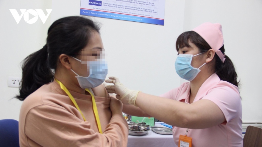 81 người được tiêm thử nghiệm mũi 2 giai đoạn 2 vaccine Covivac