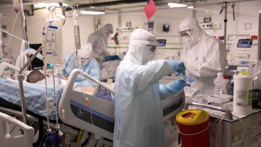  Israel tăng mạnh ca bệnh nặng trong số những người chưa tiêm vaccine Covid-19