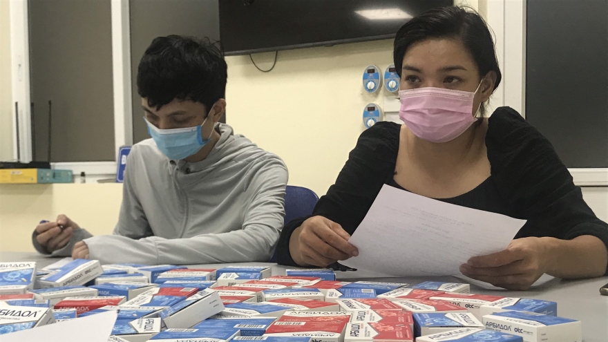 Phát hiện hàng nghìn viên thuốc điều trị Covid-19 nhập lậu tại Hà Nội
