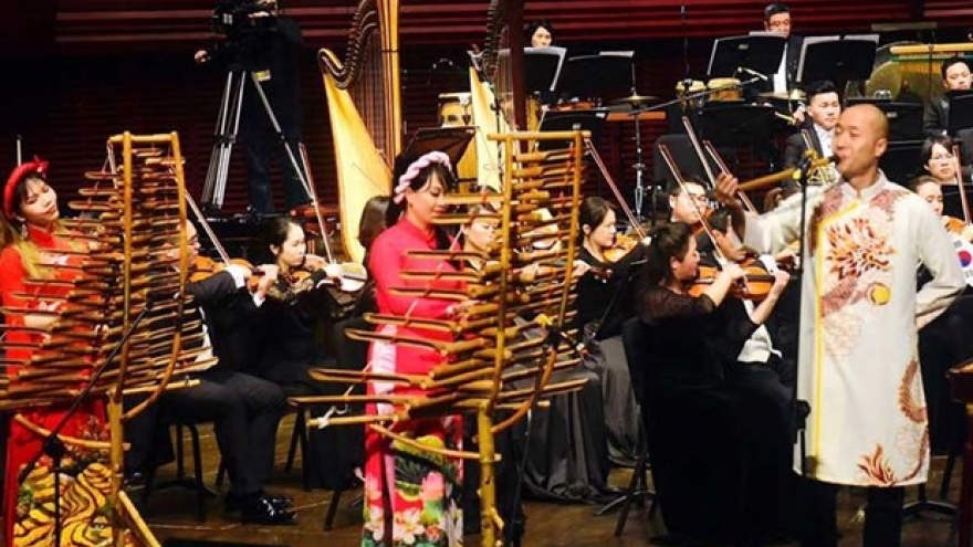 “Ambassador” connecting Vietnamese with international music