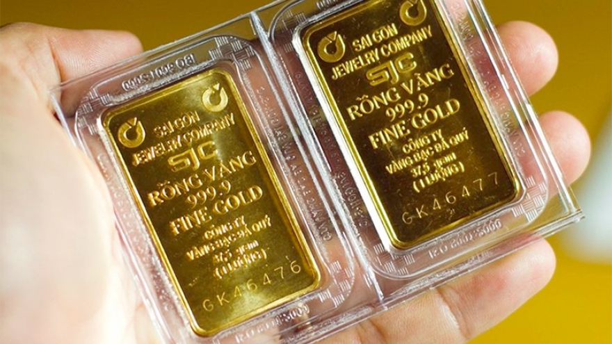 Giá vàng trong nước tiếp tục tăng, vàng thế giới đảo chiều giảm nhẹ