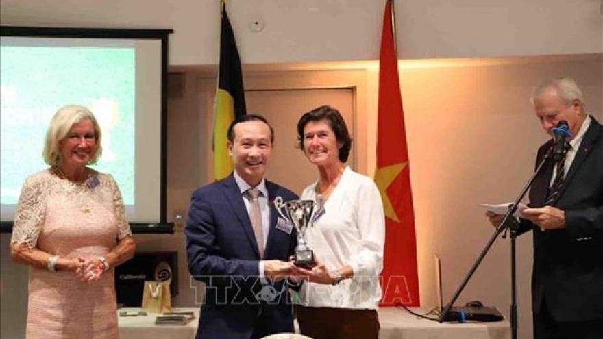 Golf tournament held in Belgium to raise funds for Vietnamese dioxin victims