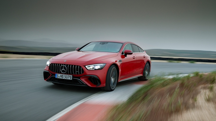 Mercedes-AMG GT 63 S E Performance ra mắt với sức mạnh hơn 800 mã lực