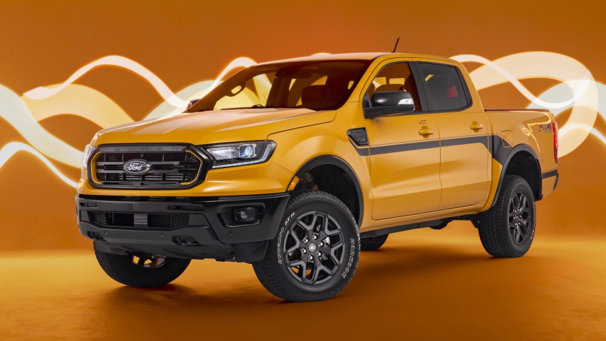 Khám phá Ford Ranger Splash 2022 lấy cảm hứng từ những năm 1990