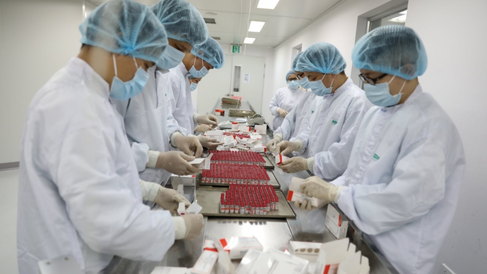 Việt Nam sản xuất thành công lô vaccine Sputnik V đầu tiên
