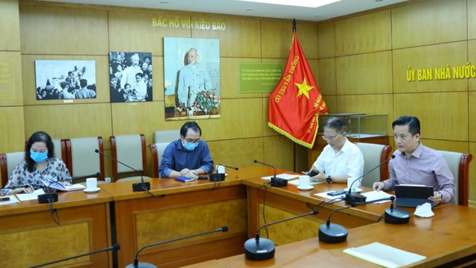 Webinar gathers expatriates’ opinions on post-pandemic recovery