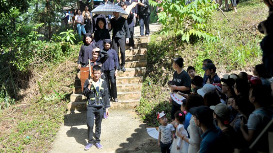 Wedding ritual of the Nung ethnic group in northern Vietnam