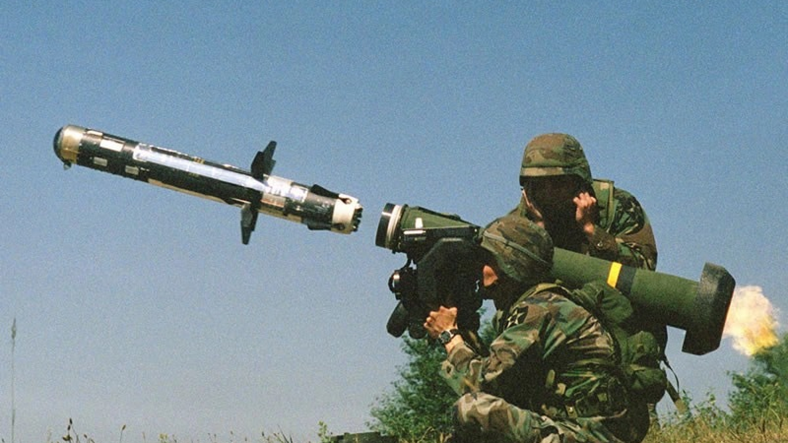 Mỹ kêu gọi các nước đồng minh dần dỡ bỏ hạn chế cung cấp vũ khí cho Ukraine