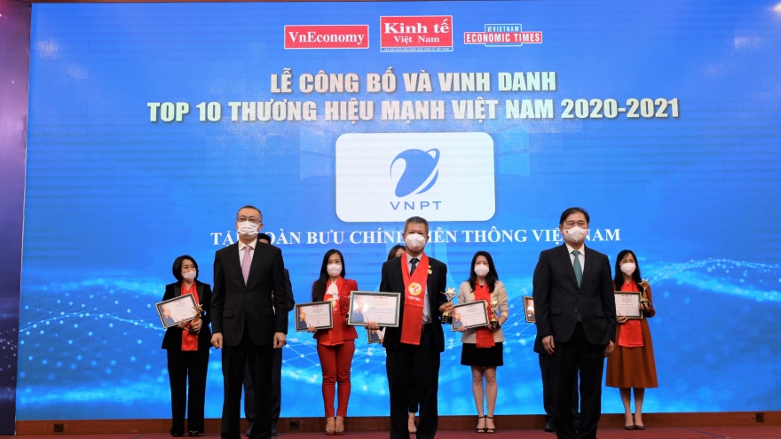 VNPT được vinh danh trong TOP 10 Thương hiệu mạnh Việt Nam 2020-2021