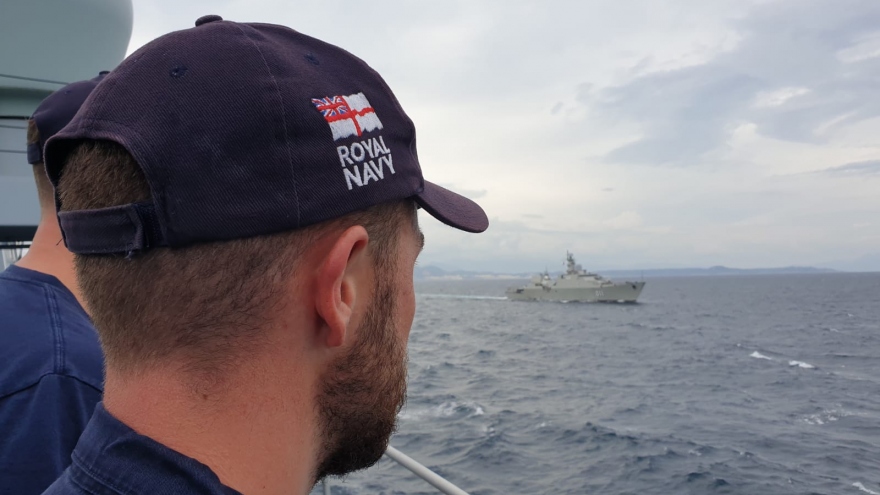 HMS Richmond conducts PASSEX exercise with Vietnam frigate