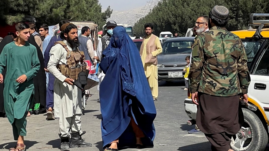 Cộng đồng quốc tế tiếp xúc Taliban bàn cách hỗ trợ người dân Afghanistan
