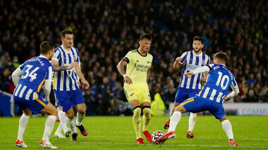 Cầm chân Brighton, Arsenal kéo dài chuỗi trận bất bại 