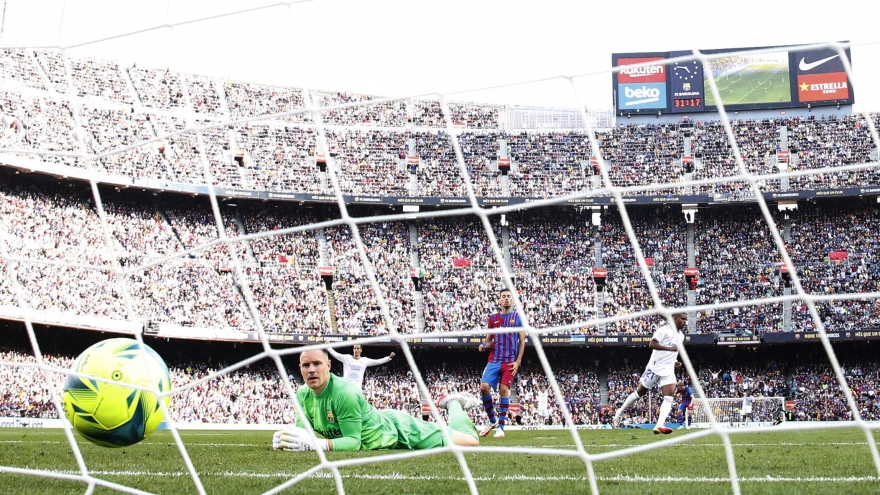 Real Madrid thắng thuyết phục Barca ngay tại Nou Camp