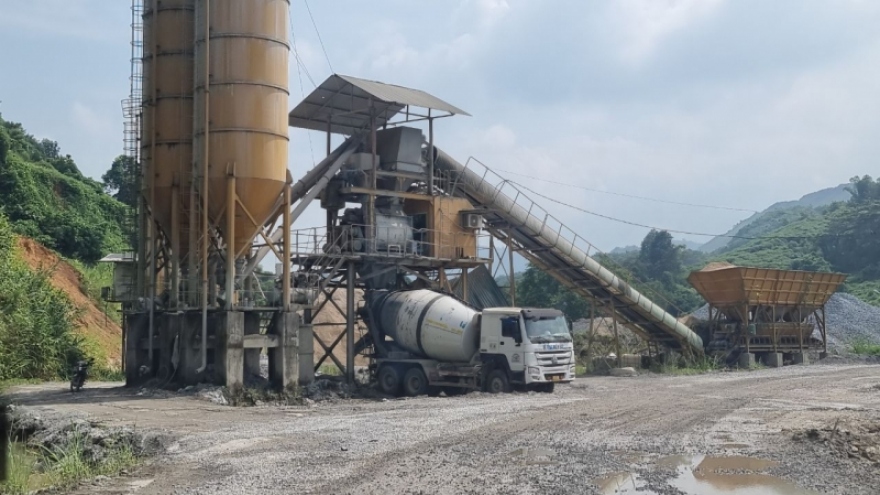 Trạm trộn bê tông đặt sai vị trí ở Lào Cai: Sẽ tạo điều kiện cho doanh nghiệp di chuyển