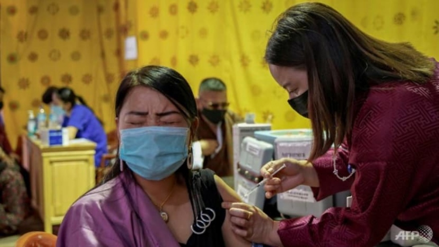 Điều gì làm nên kỳ tích tiêm chủng “phi thường” của Bhutan?