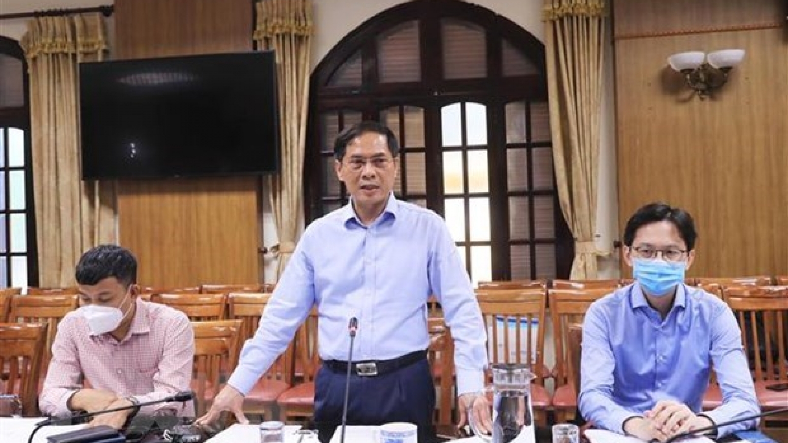 Foreign Minister: comprehensive vaccine plan for 2022 needed