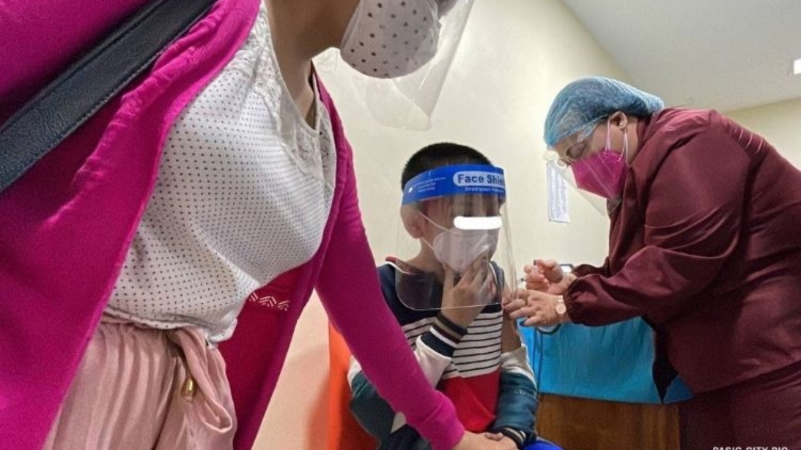 Philippines đẩy nhanh tiêm vaccine Covid-19 cho trẻ em