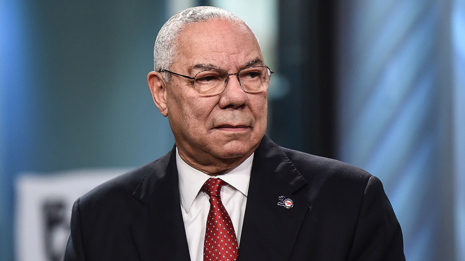 Cựu Ngoại trưởng Mỹ Colin Powell qua đời ở tuổi 84 sau khi mắc Covid-19