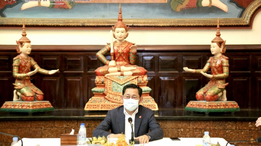 Campuchia đề nghị Síp hợp tác điều tra cáo buộc Thủ tướng Hun Sen có 2 quốc tịch