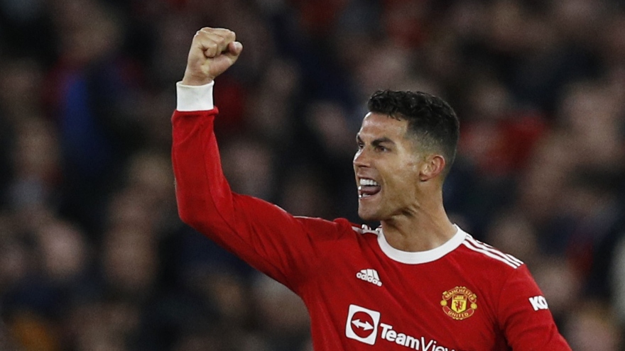 Ronaldo tỏa sáng "cứu" MU ở Champions League, HLV Solskjaer nói điều bất ngờ