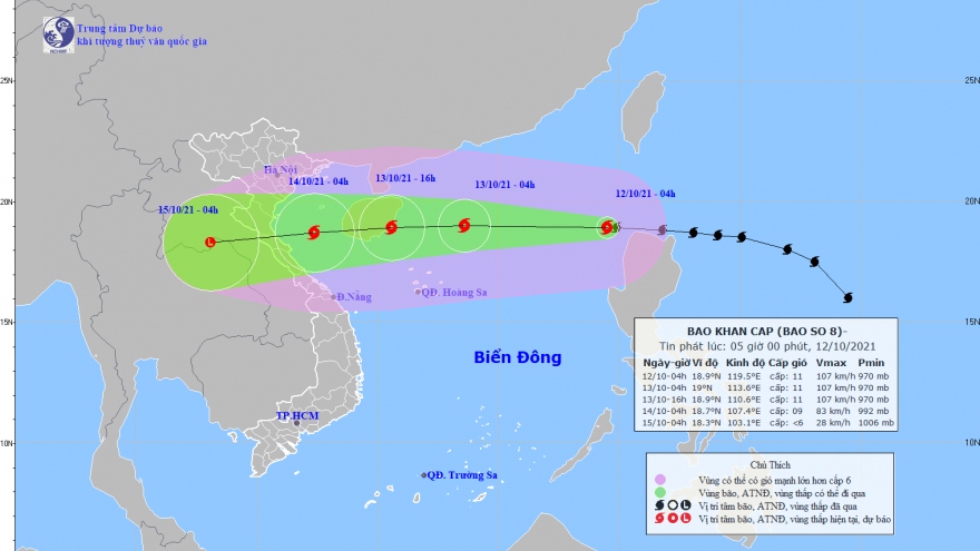 Bão số 8 mạnh lên khi vào Biển Đông, gió giật cấp 13