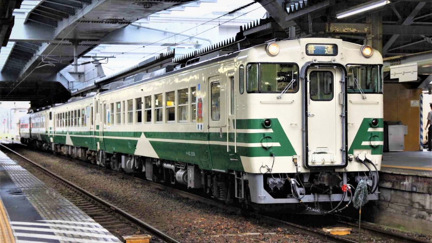 Đường sắt xin nhập 37 toa tàu cũ của Nhật Bản để thay thế số toa tàu cũ hơn